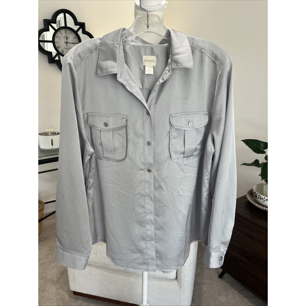 Chicos Size 2 Long Sleeve Silky Blouse Shirt Button Up Easy Care Stone Large